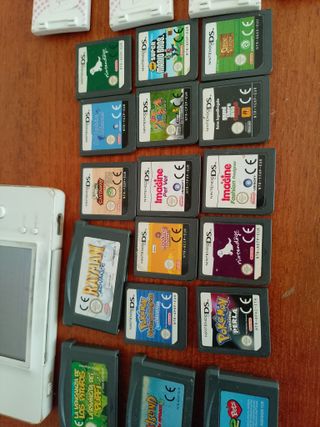 Nintendo DS Lite White + 20 giochi