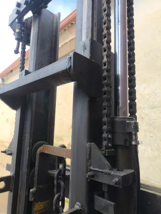 Carretilla elevadora TCM Hidrostática 3000kg