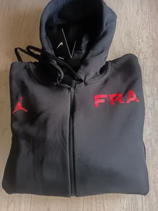 Sudadera Jordan FRA Negra Roja