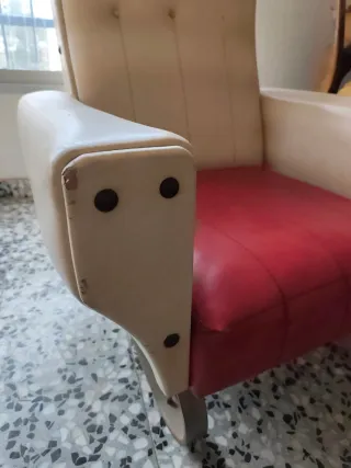 Sillones Vintage Piel Beige y Rojo