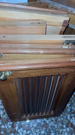 Puertas y ventanas de madera real