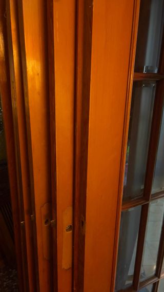 Puertas y ventanas de madera real