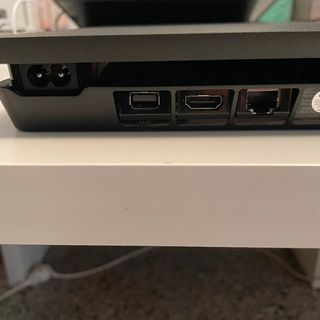 PS4 Slim 500GB Firmware 10.00