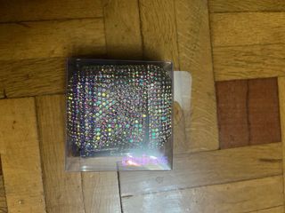 Funda para cascos con diamantes