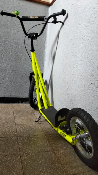 Patinete Scooter Amarillo