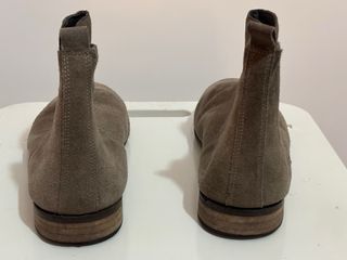 Botines hombre media caña en piel vuelta