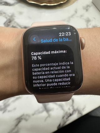 Apple Watch Serie 5 GPS 40mm Oro
