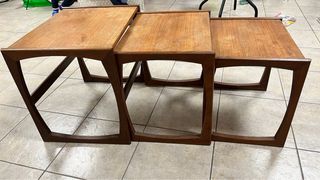 Mesitas apilables vintage madera