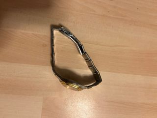 Reloj jaeger lecoultre con detalles de oro