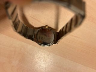 Reloj jaeger lecoultre con detalles de oro