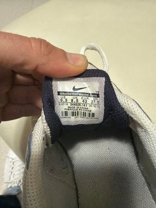 Scarpe Nike grigie e bianche