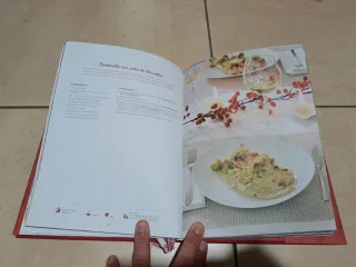Navidad es tiempo de compartir (Spanish Edition)