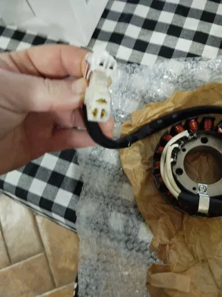 Bobina de encendido para moto