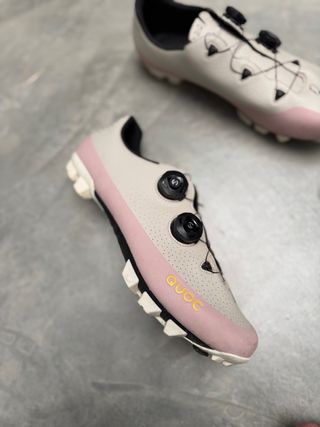 QUOC Zapatillas Ciclismo Gran Tourer XC 43