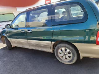 KIA Carnival 2005