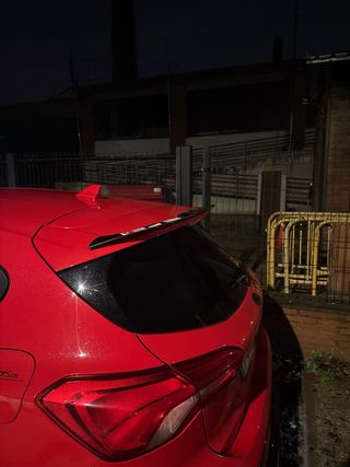 Alerón Maxton Ford Focus STLine MK4 Negro Brillant