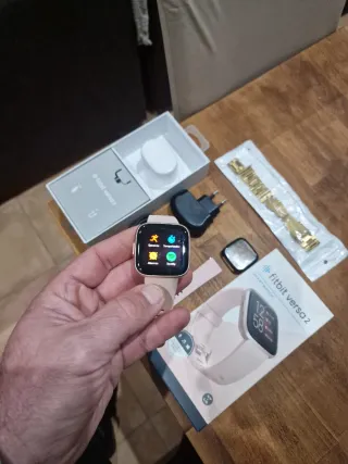 Fitbit Versa 2 Smartwatch Rosa