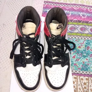 Tenis Nike Air Jordan 1 Mid