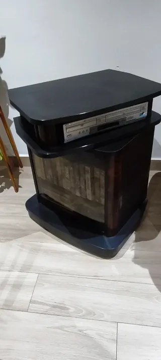 Mueble TV giratorio madera y cristal