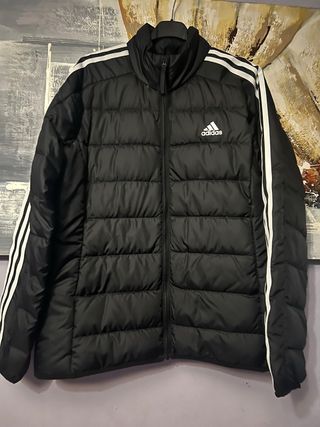 Chaqueta Adidas Negra con Rayas Blancas