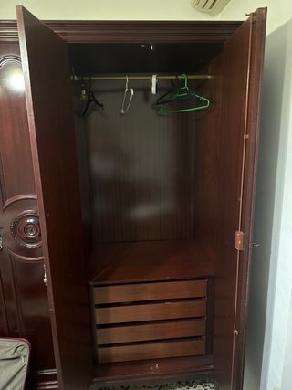Armario de madera antiguo buen estado