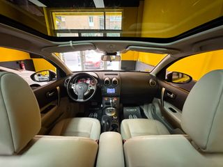 Nissan Qashqai+2 2010