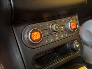 Nissan Qashqai+2 2010