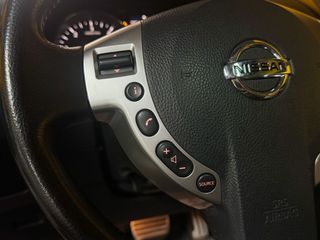 Nissan Qashqai+2 2010