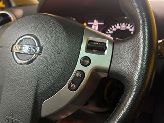 Nissan Qashqai+2 2010