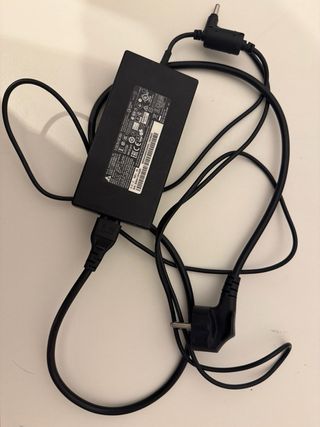 Portátil MSI Stealth 15M