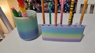 Set portapenne Legami: espositore + barattolo