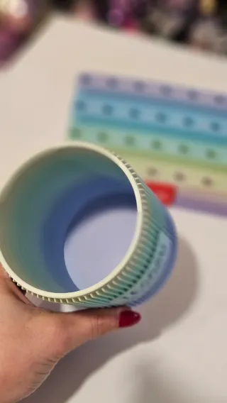 Set portapenne Legami: espositore + barattolo