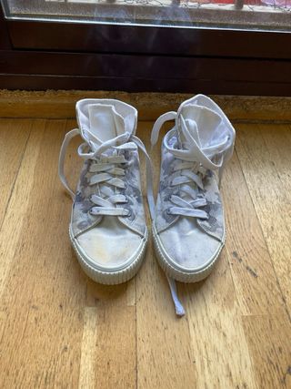 Zapatillas estilo Converse camuflaje