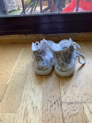Zapatillas estilo Converse camuflaje