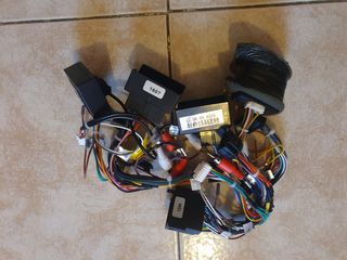 Adaptadores y cables para radio de coche