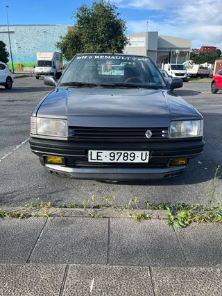 Renault 21 1987