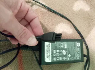 Cargador HP 151-2304