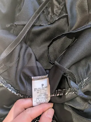 Vestido de fiesta estampado floral.1 uso