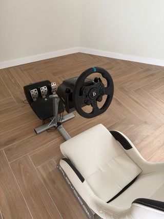 Playseat + Volante G923 PC/Consola