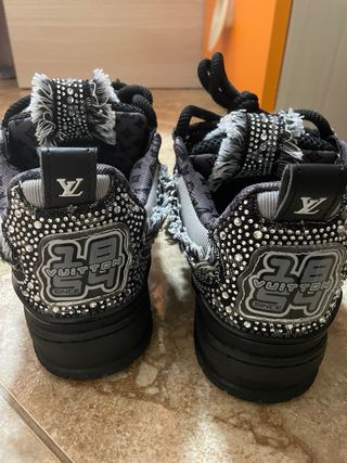 Scarpe Louis Vuitton nere e grigie