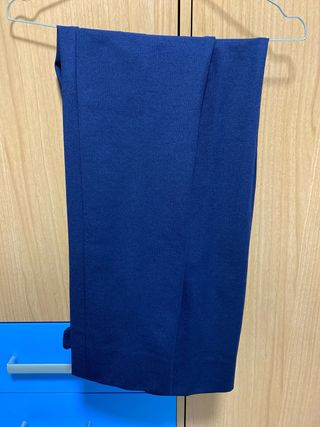 Traje de hombre azul marino