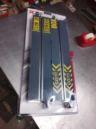 Scalextric Pit Box Advance Pit Lane Tracks