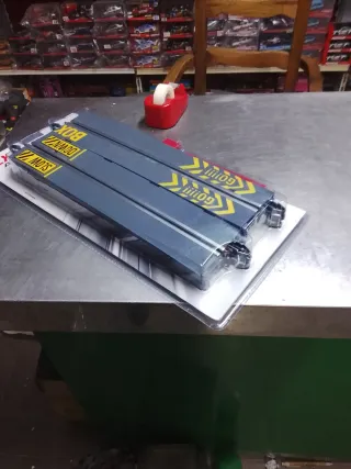 Scalextric Pit Box Advance Pit Lane Tracks