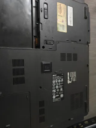 Portátil Acer Extensa 5230 Negro