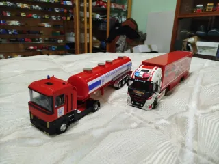 Modellini coppia Camion Pompieri Rossi