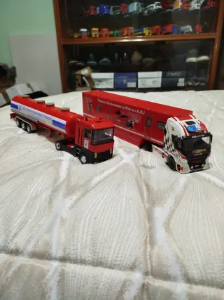 Modellini coppia Camion Pompieri Rossi