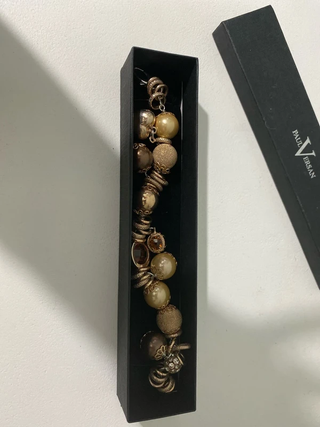Pulsera Paul Versan dorada con charms