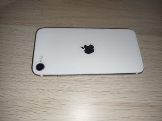 iPhone SE 2022 128GB