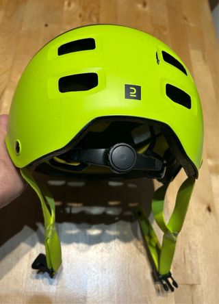Casco BTWIN Negro y Amarillo Patines/Skate/bici