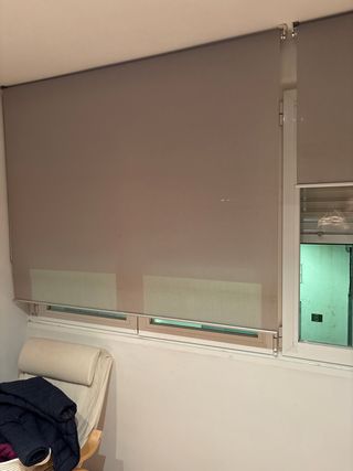 Cortina enrollable beige y gris 2 piezas